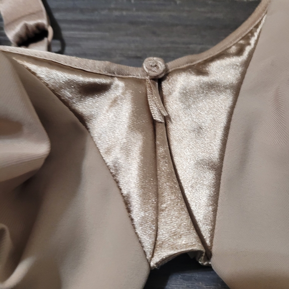 Olga Elegant Tan Women's Bra Size 42D - Picture 3 of 5